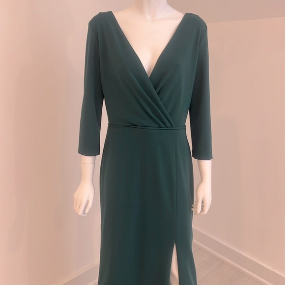 NWT SAMPLE SALE AfterSix 6797 size M (10-12) Hunter Green Stretch Crepe Pristine - Picture 3 of 7
